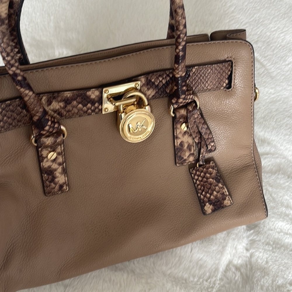 Michael Kors medium Hamilton bag in taupe and snakeskin